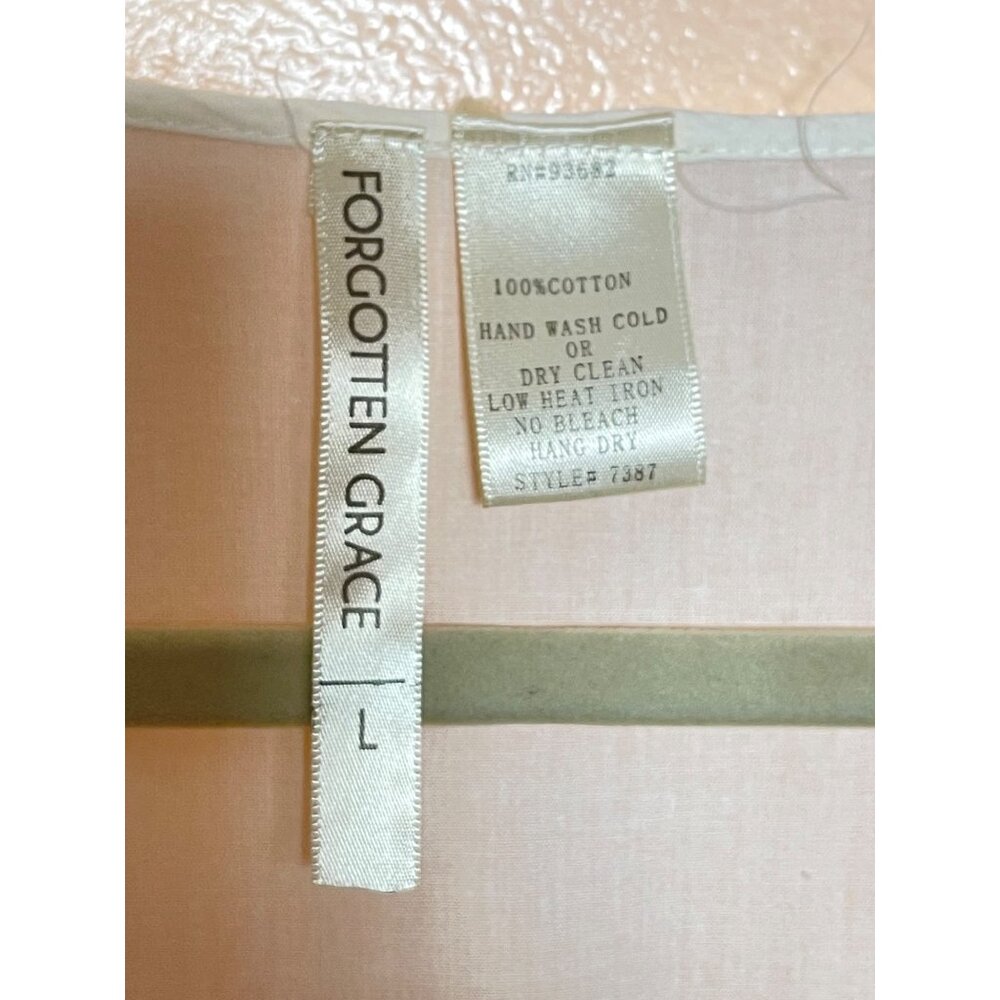 Forgotten Grace Ivory Embroidered Crochet Tunic Top V-Neck 3/4Sleeve Size Large - Picture 6 of 17